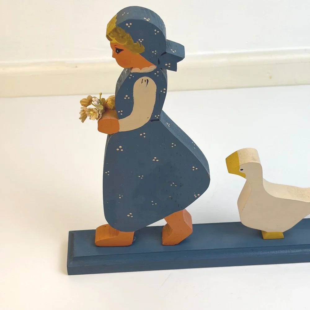 VTG Country‎ Feelings Wooden Folk Art Girl With Geese Primitive Country Decor